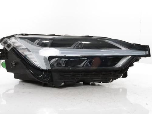Used Right headlight Right headlight VOLVO XC60 II (246) T8 Hybrid AWD (407 hp) 40614254 40614254