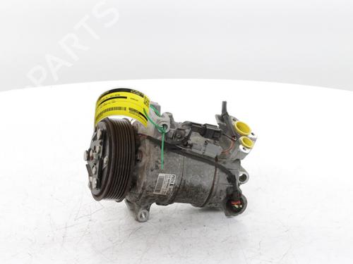 Used AC compressor AC compressor RENAULT SCÉNIC IV (J9_) 1.2 TCe 115 (115 hp) 33696511 33696511