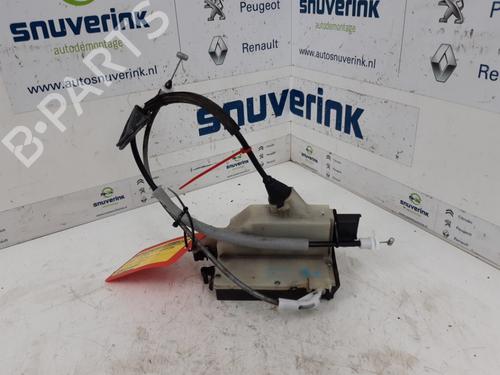 Vergrendeling rechts voor CITROËN C4 II (NC_) 1.6 HDi 110 (112 hp) 10796573