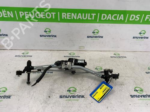 Used Front wiper motor PEUGEOT 208 II (UB_, UP_, UW_, UJ_) 1.2 PureTech 75 (75 hp) 25980351