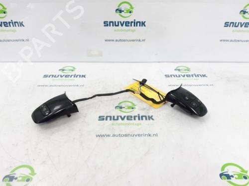 Used Switch Switch RENAULT TWINGO III (BCM_, BCA_) 1.0 SCe 70 (71 hp) 40570202 40570202