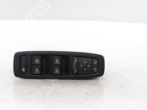 Kombi Kontakt / Stilkkontakt Kombi Kontakt / Stilkkontakt 36089997 36089997
