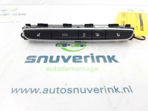 Used Switch RENAULT MEGANE IV Hatchback (B9A/M/N_) 1.5 dCi 110 (B9A3) (110 hp) 10802434