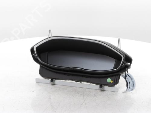 Used Instrument cluster PEUGEOT 3008 II SUV (MC_, MR_, MJ_, M4_) Hybrid (224 hp) 30186472