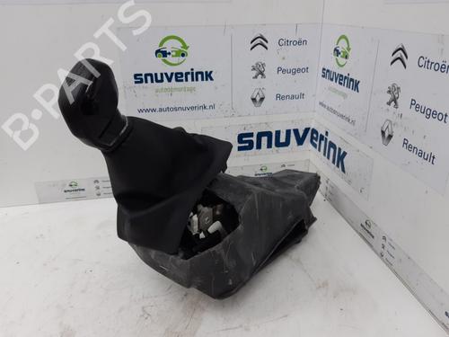 Used Shift knob Shift knob 10796441 10796441