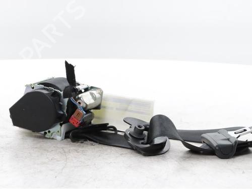 front-right-seatbelt-renault-megane-iv-grandtour-k9amn_-2016-34567786 main image