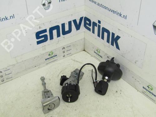 Used Ignition barrel CITROËN C3 II (SC_) 1.6 HDi (92 hp) 13322988