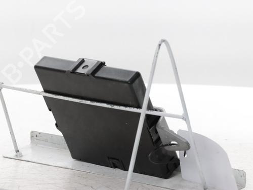 Electronic module TOYOTA YARIS (_P13_) 1.5 Hybrid (NHP130_, NHP130) | BP31261458M83