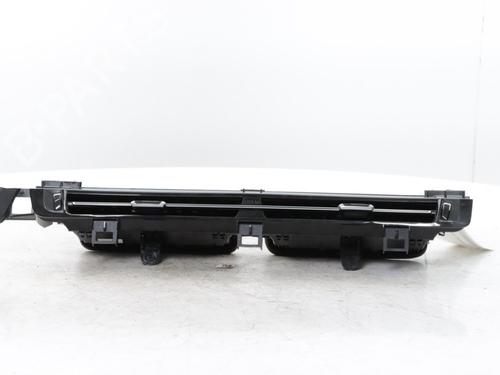 air-vent-bmw-x1-u11-2022-36538521 main image