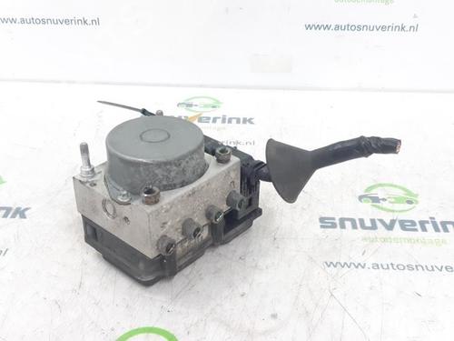 abs-pump-renault-clio-iii-br01-cr01-2005-2006-2007-2008-2009-2010-2011-2012-2013-2014-40571255 main image
