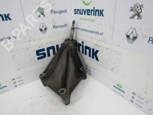 Used Gearbox mount RENAULT LAGUNA II (BG0/1_) 1.8 16V (BG0B, BG0M) (120 hp) 21100103