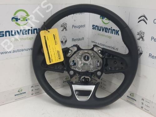 steering-wheel-renault-megane-iv-grandtour-k9amn_-2016-40568016 main image