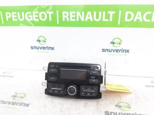 Used Radio RENAULT CAPTUR I (J5_, H5_) 0.9 TCe 90 (90 hp) 21544337