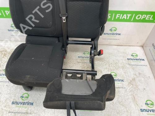 Right front seat OPEL VIVARO B Van (X82) 1.6 CDTI (05) | BP40582557C16 - Image 2