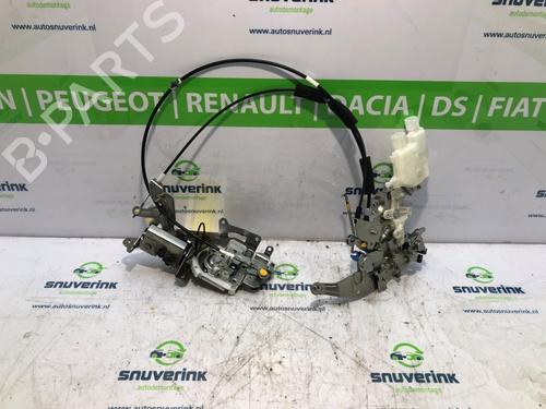 Used Rear right lock NISSAN NV200 Van 1.5 dCi 90 (M20, M20N, M20M) (90 hp) 17571830