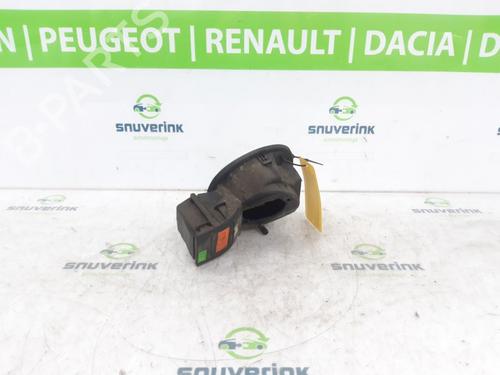 Fuel flap RENAULT CLIO IV Grandtour (KH_) 1.5 dCi 90 (KHN3, KHN4) | BP21775216C131 
