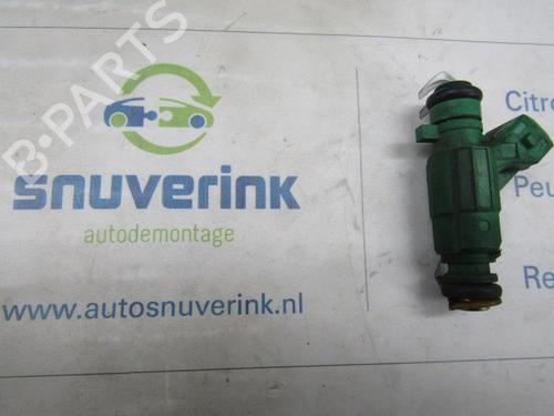 Used Injector PEUGEOT 106 II (1A_, 1C_) 1.1 i (60 hp) 21111554