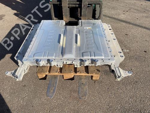 Used Battery Battery BMW X1 (U11) xDrive 25 e Plug-in-Hybrid (245 hp) 34567386 34567386