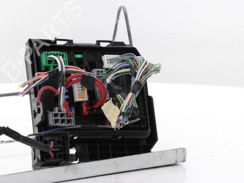 Fuse box DACIA SANDERO III 1.0 TCe 90 | BP38264193E1 - Image 9