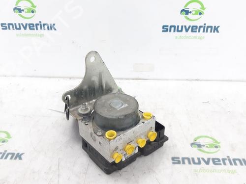 Used ABS pump FIAT 500 (312_) 1.2 (312AXA1A) (69 hp) 21100136