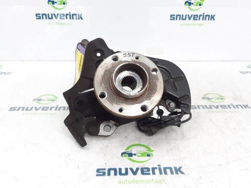 Used Right front steering knuckle Right front steering knuckle FIAT 500 (312_) 0.9 (312AXN1A) (80 hp) 10807117 10807117