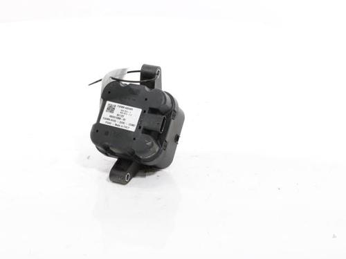 Used Electronic module Electronic module PEUGEOT 3008 II SUV (MC_, MR_, MJ_, M4_) Hybrid (224 hp) 27093047 27093047