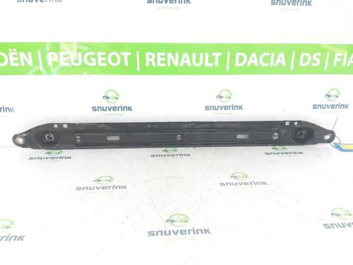 Used Support PEUGEOT 3008 I MPV (0U_) 1.6 THP (156 hp) 17048614