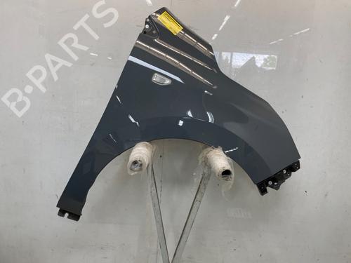 Used Right front fenders Right front fenders 37072139 37072139