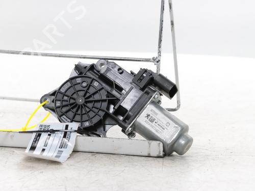 Used Electronic module Electronic module PEUGEOT 508 SW II (FC_, FJ_, F4_) PSE Hybrid4 360 (F45GBT) (360 hp) 39750353 39750353