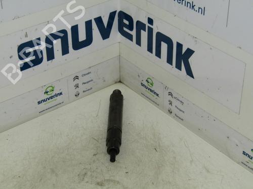 Used Injector RENAULT MASTER II Van (FD) 2.8 dTI (FD0C, FD0F, FD2B, FD2F, FD3C, FD3F) (114 hp) 29827789