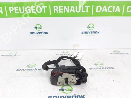Used Front right lock Front right lock IVECO DAILY VI Van 35S17, 35C17, 40C17, 50C17, 55C17, 60C17, 65C17, 70C17 (170 hp) 40578970 40578970