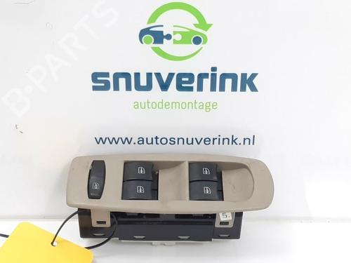 Used Switch RENAULT KOLEOS I (HY_) 2.5 4x4 (HY0C, HY0N) (171 hp) 10802987