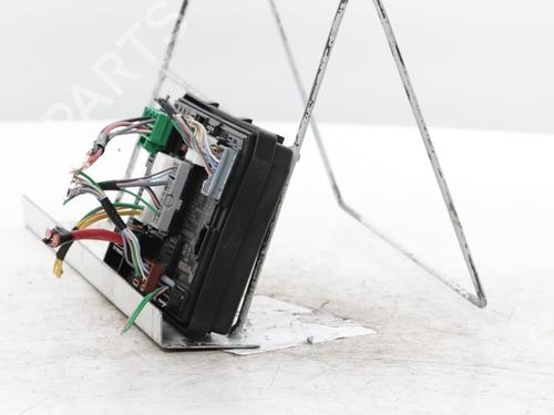 Fuse box RENAULT ZOE Hatchback Van (BFM_) Electric (BFMC, BFMD) | BP37263039E1 - Image 3