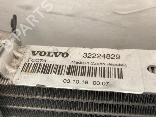 Water radiator VOLVO S60 III (224) T4 | BP36089755M31 - Image 2