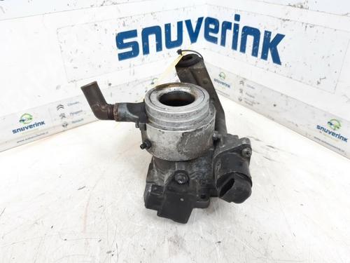 Used Throttle body RENAULT MEGANE I Coach (DA0/1_) 1.6 e (DA0F) (90 hp) 16296269