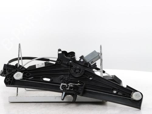 Rudehejsemekanisme ventre foran Rudehejsemekanisme ventre foran PEUGEOT 308 SW III (FC_, FJ_, FR_, F4_, FN_) PureTech 130 (FRHNSL, FRHNST) (131 hp) 34423238 34423238