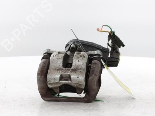 Used Right rear brake caliper Right rear brake caliper LYNK & CO 01 PHEV (261 hp) 34563031 34563031