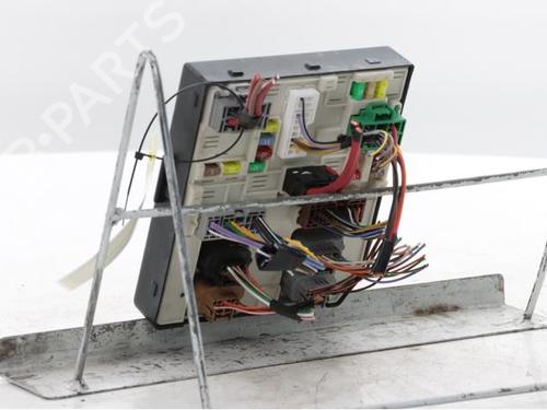 Fuse box RENAULT MASTER III Platform/Chassis (EV, HV, UV) 2.3 dCi 165 FWD (EV0P, EV0U, EV11, EV12, HV0P, HV0U,... | BP40542934E1 - Image 5