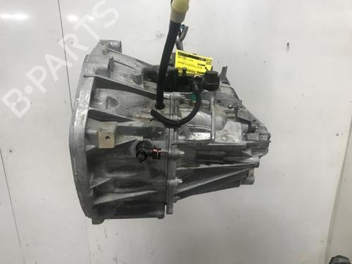 Used Gearbox Gearbox RENAULT TRAFIC III Van (FG_) 2.0 dCi 110 (FGMW) (110 hp) 40585795 40585795