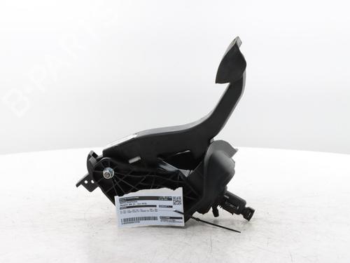 Used Clutch pedal Clutch pedal PEUGEOT 308 SW II (LC_, LJ_, LR_, LX_, L4_) 1.6 BlueHDi 120 (120 hp) 34565979 34565979