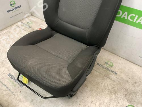 Left front seat RENAULT TRAFIC III Van (FG_) 2.0 dCi 130 (FGMY) | BP25526923C15