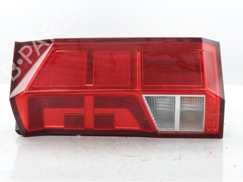 right-taillight-vw-crafter-van-sy_-sx_-2016-39619126 main image