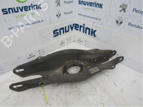 Used Left rear suspension arm Left rear suspension arm MERCEDES-BENZ C-CLASS (W205) C 180 (205.040, 205.140) (156 hp) 40593967 40593967
