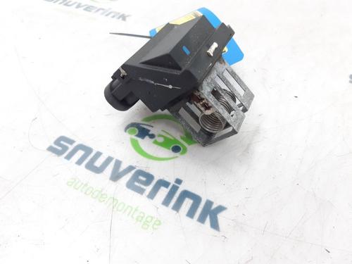 Used Electronic module PEUGEOT 208 I (CA_, CC_) 1.2 VTI 82 (82 hp) 13194460