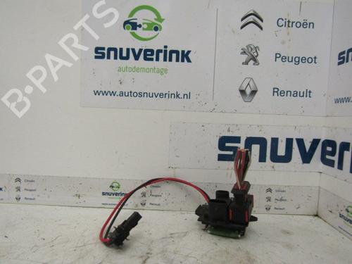 Used Heater resistor RENAULT CLIO II (BB_, CB_) 1.4 16V (B/CB0P, BB13) (98 hp) 13323169