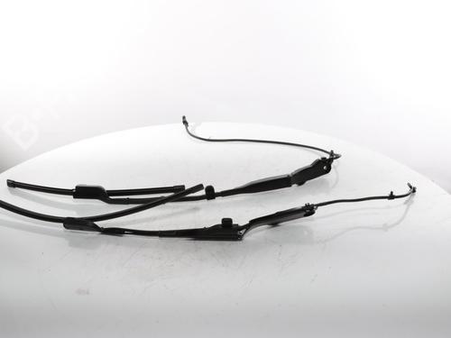 Used Front windshield wiper arm VOLVO EX40 (536) EV (252 hp) 27971177