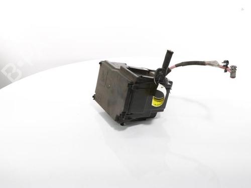 Fuse box RENAULT TRAFIC III Van (FG_) 1.6 dCi 95 (FGMJ, FGMR) | BP27287403E1 - Image 10