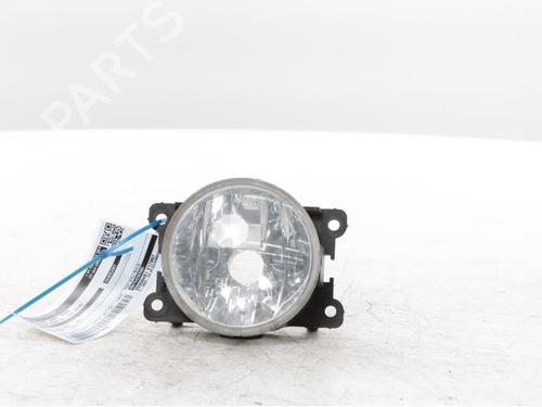 left-front-fog-light-peugeot-2008-i-cu_-2013-33813997 main image