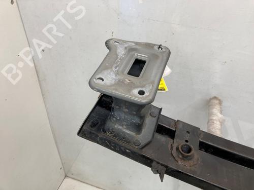 Front bumper reinforcement RENAULT KADJAR (HA_, HL_) 1.2 TCe 130 (HLMR) | BP29426250C109 
