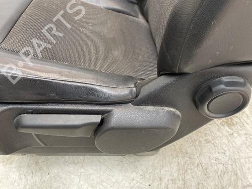 Left front seat PEUGEOT EXPERT Van (V_) 2.0 BlueHDi 120 | BP30186832C15
